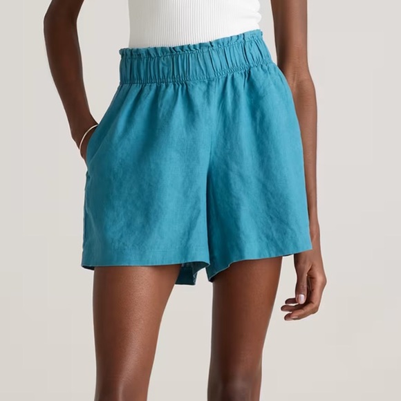 Quince • 100% European Linen High Waisted Shorts in Mineral Blue - Picture 7 of 7